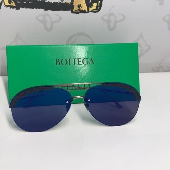 New Authentic Bottega Veneta BV0242S 003 Sunglasses – Blue Pilot Aviator - Picture 13 of 13